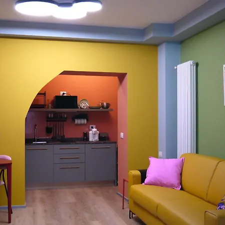 Apartment Pop House - Monza Park
